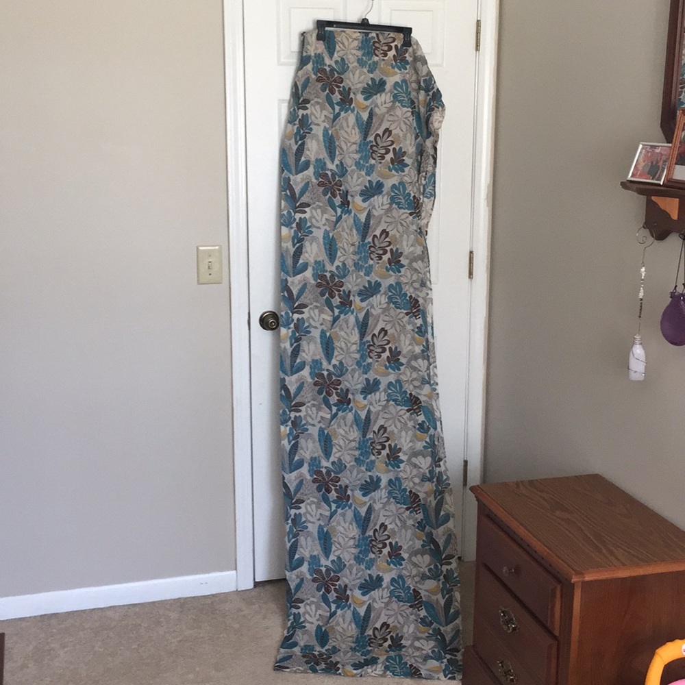 Floor length curtains, 4 panels!